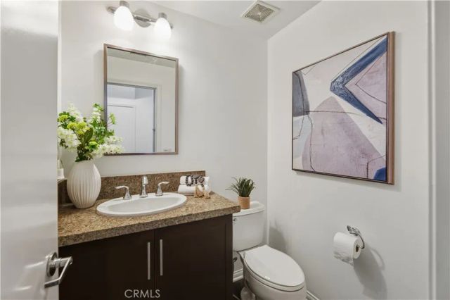 607 Rockefeller 72, Irvine, CA 92612