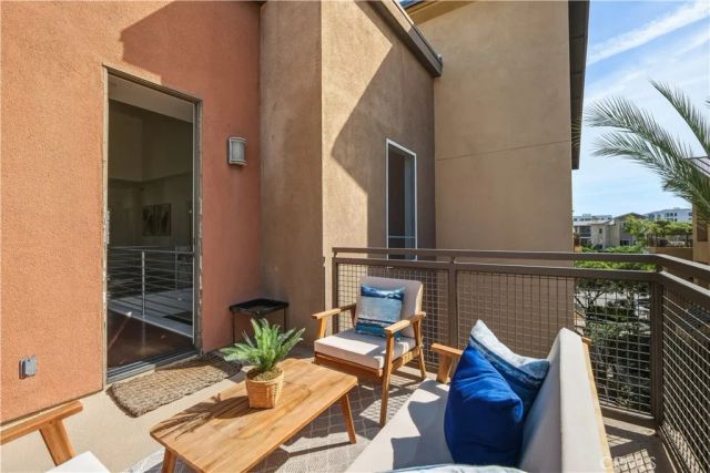 607 Rockefeller 72, Irvine, CA 92612