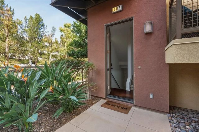 607 Rockefeller 72, Irvine, CA 92612