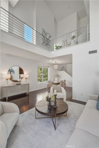 607 Rockefeller 72, Irvine, CA 92612