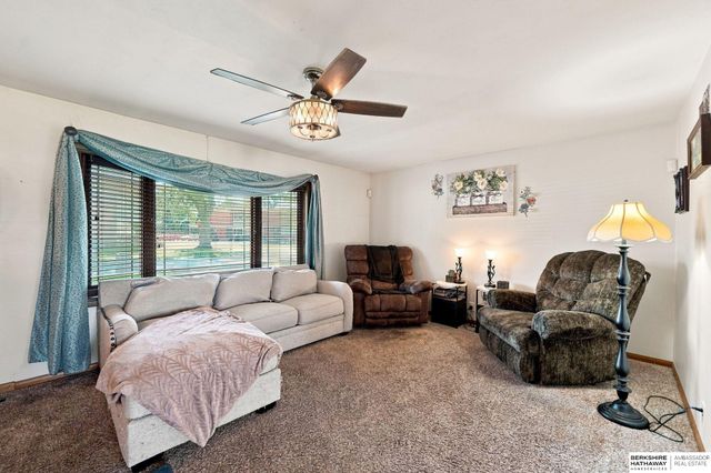 5400 Ervin Street, Lincoln, NE 68504
