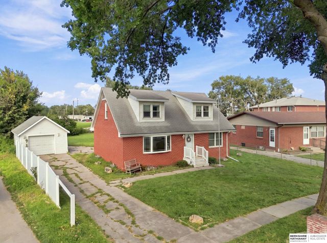 5400 Ervin Street, Lincoln, NE 68504