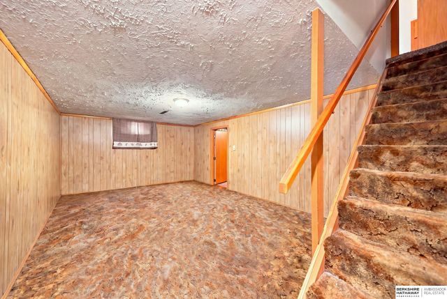 5400 Ervin Street, Lincoln, NE 68504