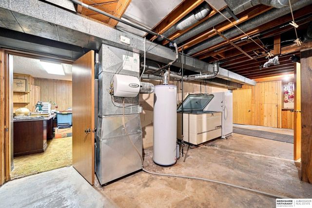 5400 Ervin Street, Lincoln, NE 68504