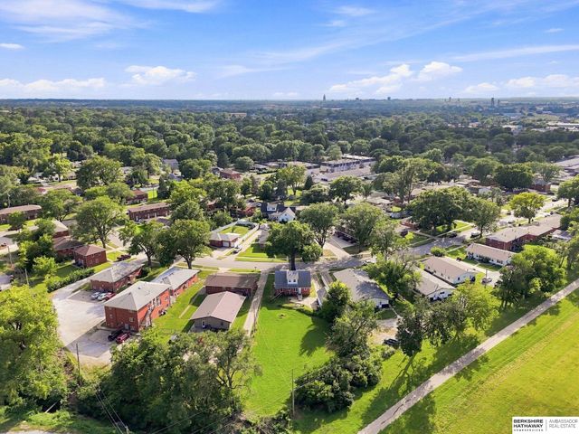 5400 Ervin Street, Lincoln, NE 68504