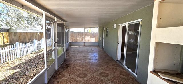 4716 LITTLE DENISE COURT, Valrico, FL 33594