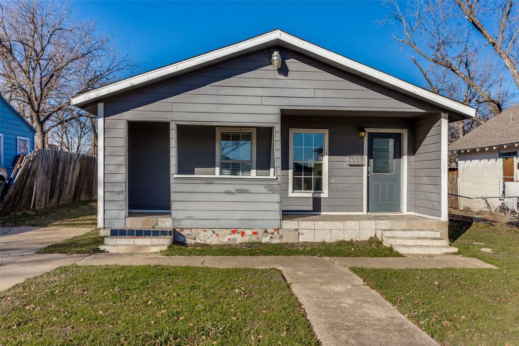1415 E Terrell Avenue, Fort Worth, TX 76104