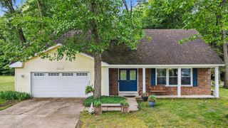 10162 Lloy Street, Portage City, MI 49024