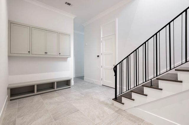 5517 Sturbridge Drive, Houston, TX 77056