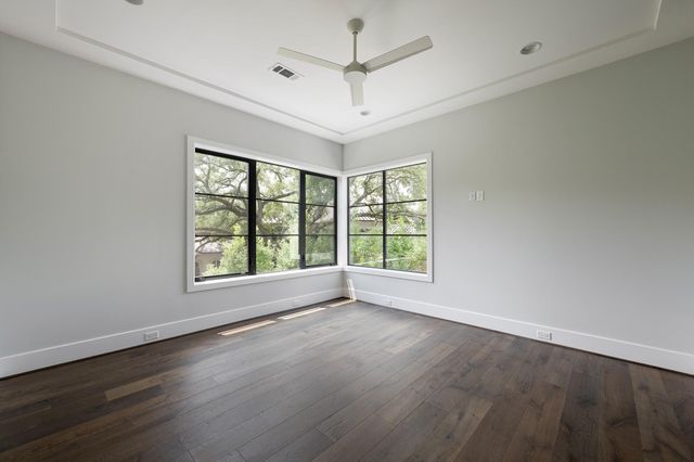 5517 Sturbridge Drive, Houston, TX 77056