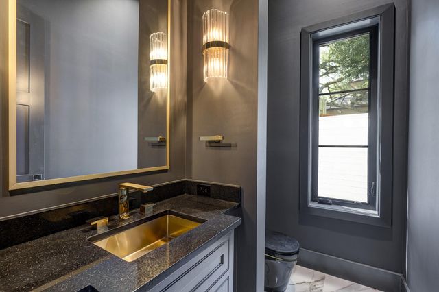 5517 Sturbridge Drive, Houston, TX 77056