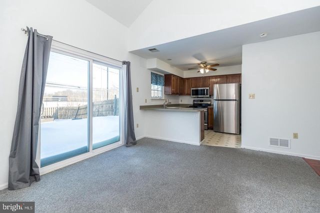 3 GLEN MEADOW CT, Quakertown, PA 18951