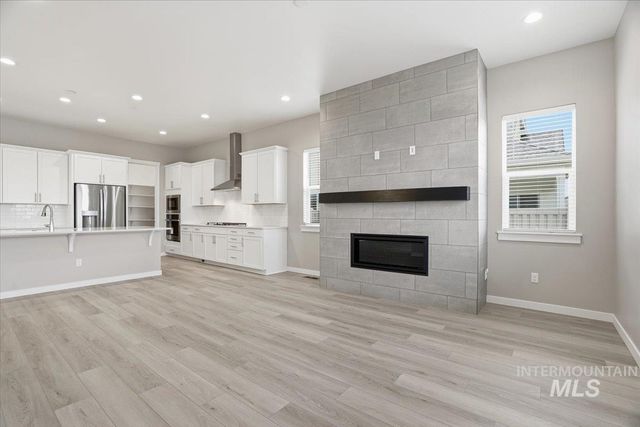 1231 Stirling Meadows Ct, Middleton, ID 83644