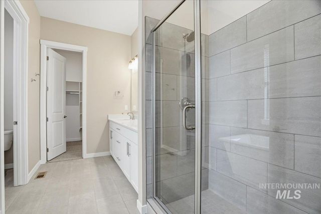 1231 Stirling Meadows Ct, Middleton, ID 83644