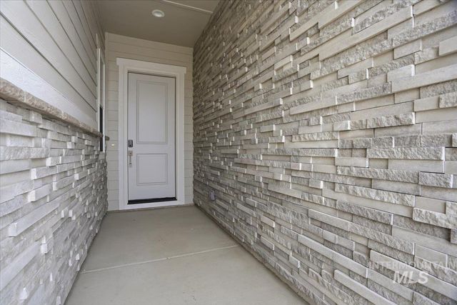 1231 Stirling Meadows Ct, Middleton, ID 83644