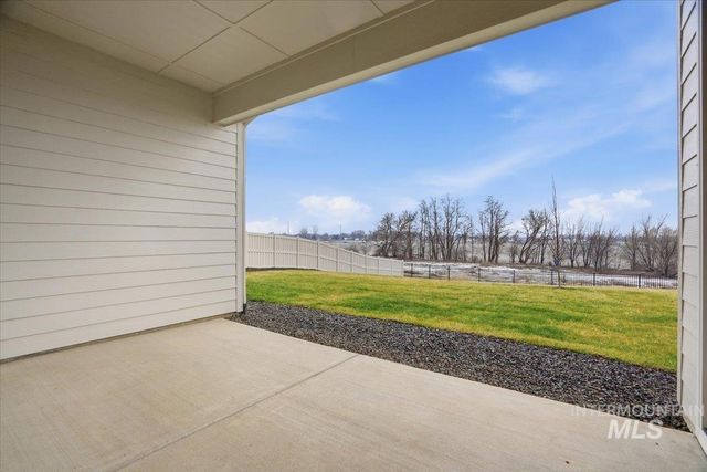 1231 Stirling Meadows Ct, Middleton, ID 83644