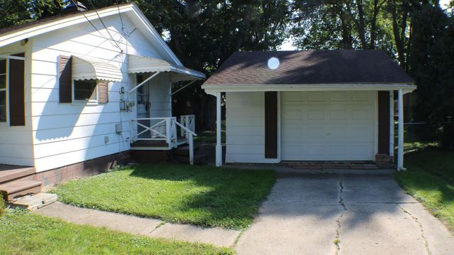 23820 Glenwood Street, Clinton Twp, MI 48035