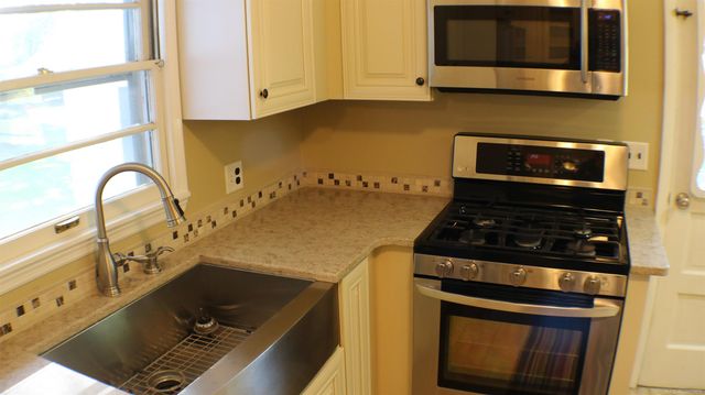 23820 Glenwood Street, Clinton Twp, MI 48035