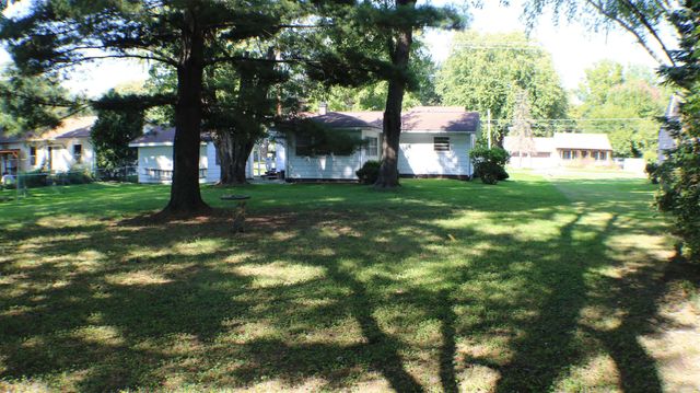 23820 Glenwood Street, Clinton Twp, MI 48035