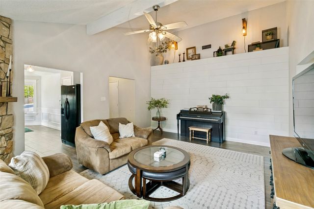 5917 Santa Fe Drive, Arlington, TX 76017