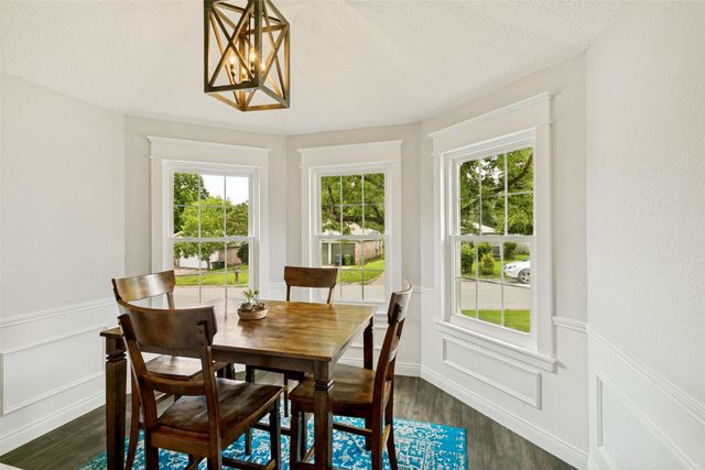 5917 Santa Fe Drive, Arlington, TX 76017