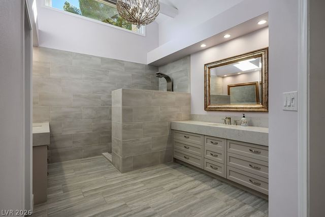 7820 Harbour Towne Avenue, Las Vegas, NV 89113