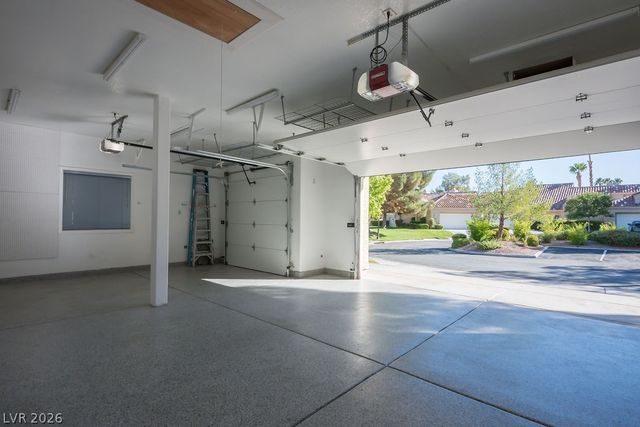 7820 Harbour Towne Avenue, Las Vegas, NV 89113