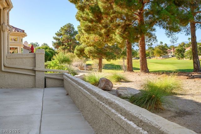 7820 Harbour Towne Avenue, Las Vegas, NV 89113