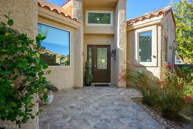 7820 Harbour Towne Avenue, Las Vegas, NV 89113