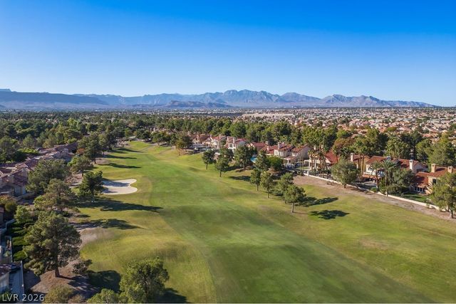 7820 Harbour Towne Avenue, Las Vegas, NV 89113