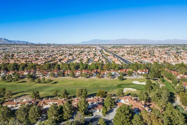 7820 Harbour Towne Avenue, Las Vegas, NV 89113