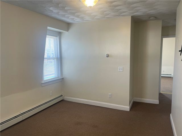 585 Main Street 2B, East Greenwich, RI 02818