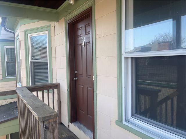 585 Main Street 2B, East Greenwich, RI 02818