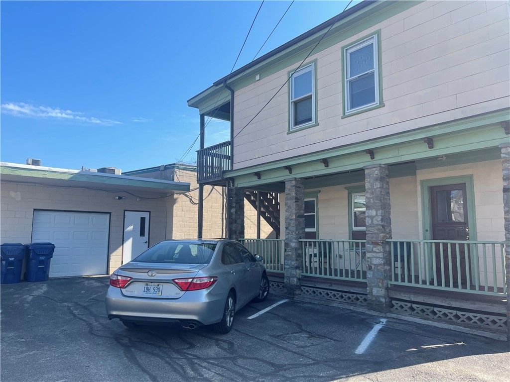 585 Main Street 2B, East Greenwich, RI 02818