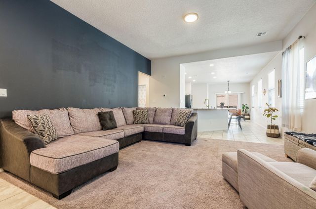 5773 Cosmo Court NE, Rio Rancho, NM 87144