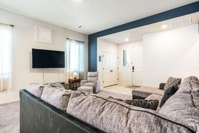 5773 Cosmo Court NE, Rio Rancho, NM 87144