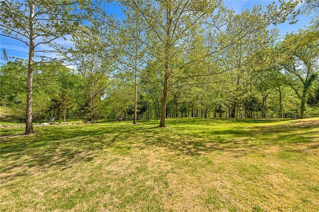 45 Sailboat Drive, Holiday Island, AR 72631