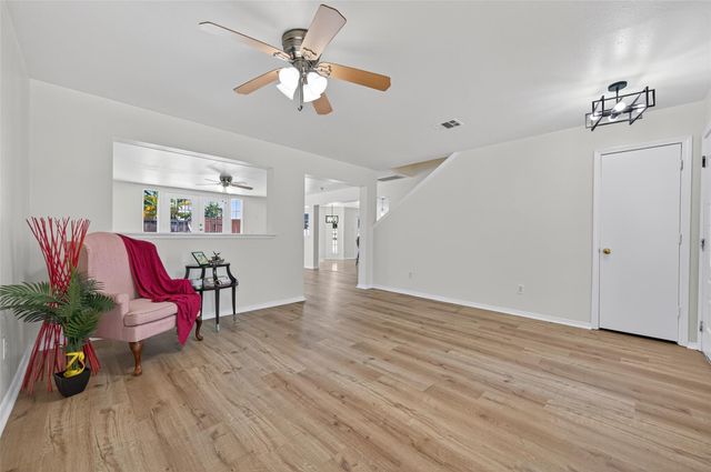 7203 Greenwood Point Drive, Cypress, TX 77433