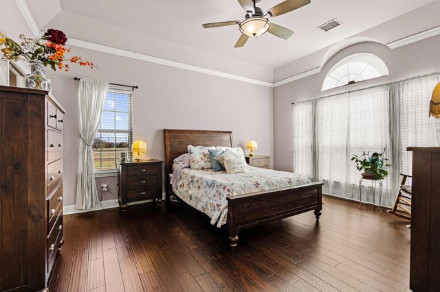 103 Knob Hill Road, Whitewright, TX 75491