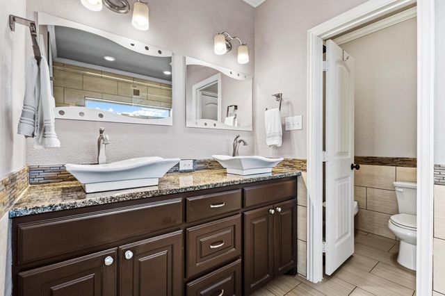 103 Knob Hill Road, Whitewright, TX 75491