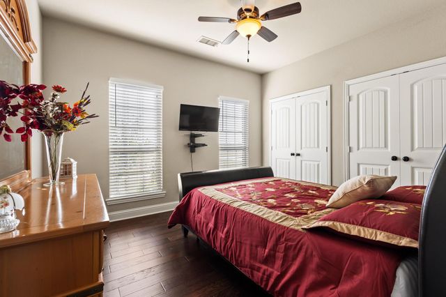 103 Knob Hill Road, Whitewright, TX 75491