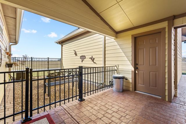 103 Knob Hill Road, Whitewright, TX 75491