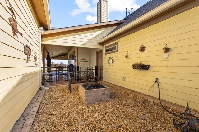 103 Knob Hill Road, Whitewright, TX 75491