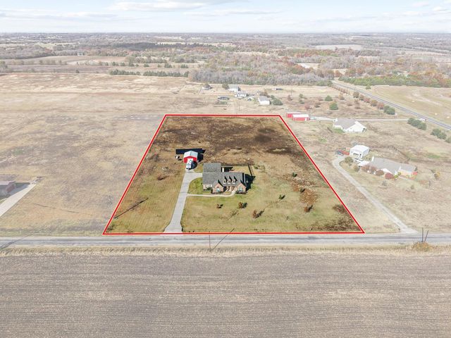 103 Knob Hill Road, Whitewright, TX 75491