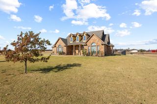 103 Knob Hill Road, Whitewright, TX 75491