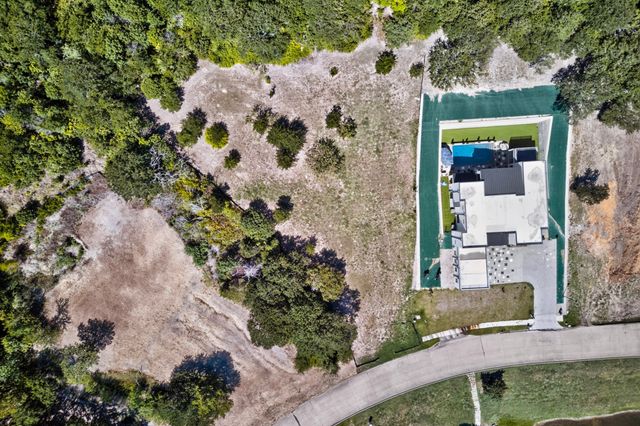2438 Creekwood Drive, Cedar Hill, TX 75104