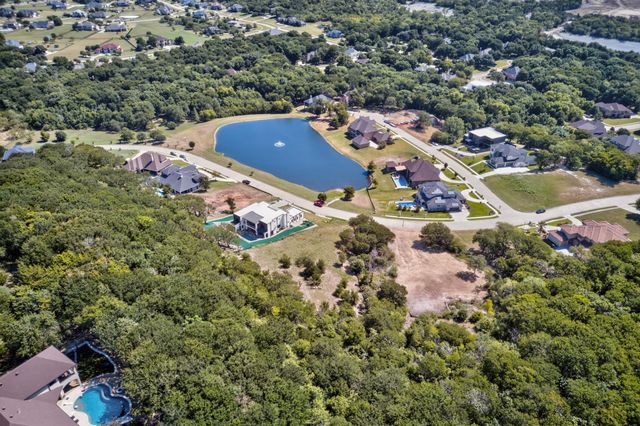 2438 Creekwood Drive, Cedar Hill, TX 75104