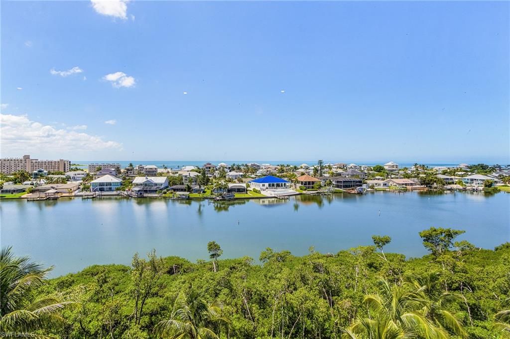 4192 Bay Beach LN 872, FORT MYERS BEACH, FL 33931 — photo 2
