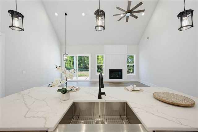 4825 Price Road, Gainesville, GA 30506