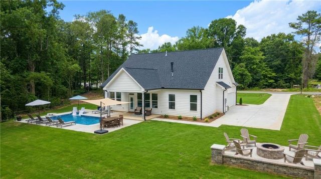 4825 Price Road, Gainesville, GA 30506